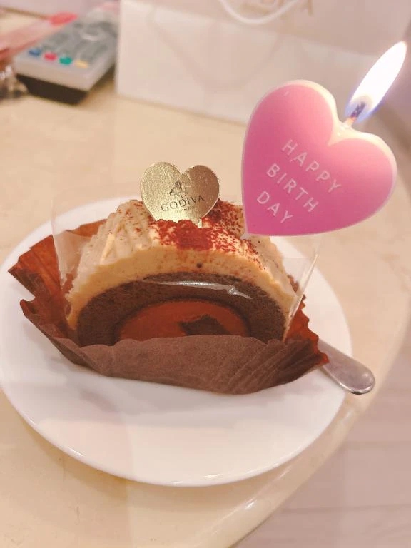 🎉🎂🥂𝐻𝑎𝑝𝑝𝑦 𝑏𝑖𝑟𝑡ℎ𝑑𝑎𝑦💐🧸🎁